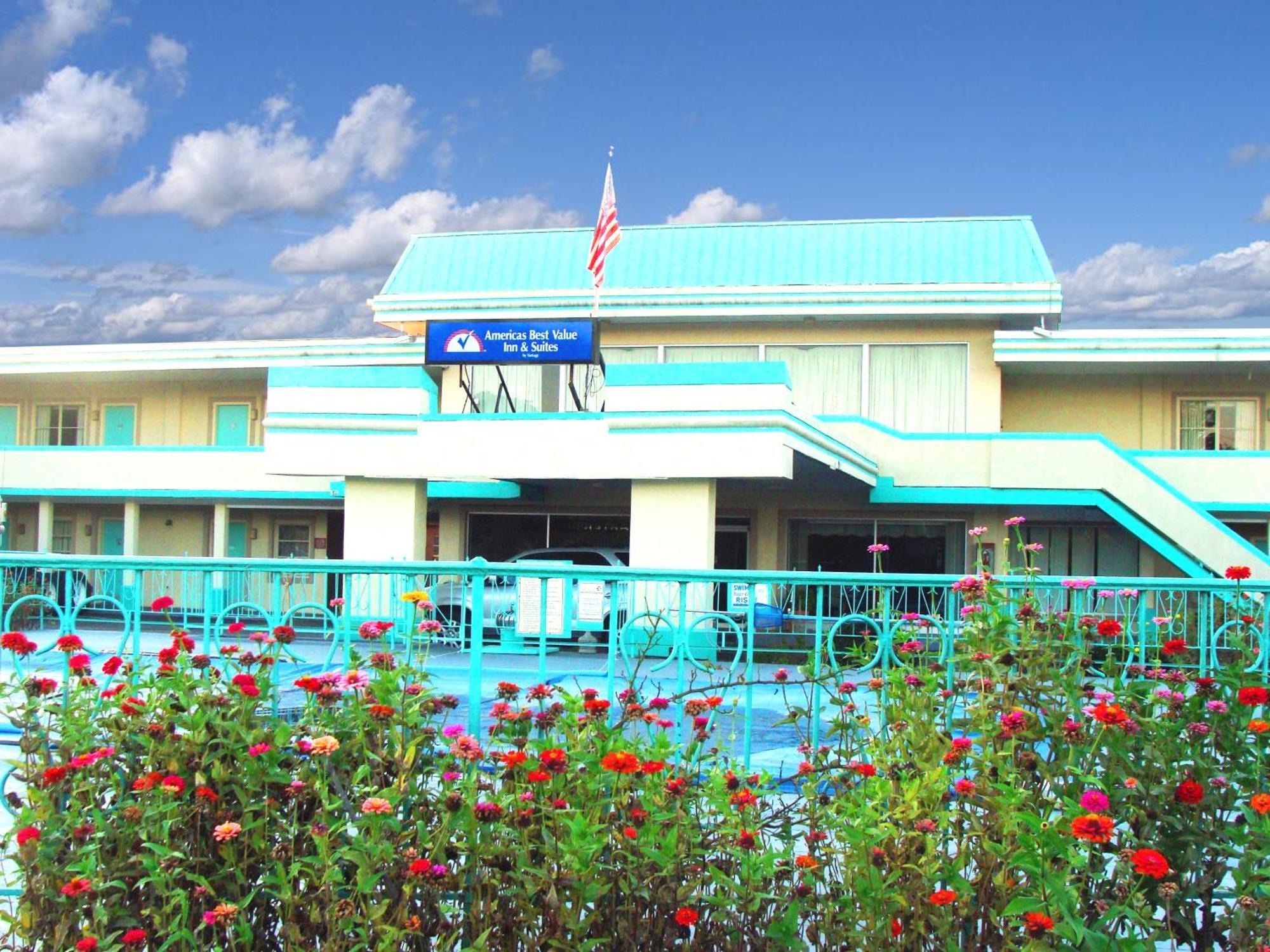 Americas Best Value Inn Suites South Boston Kültér fotó